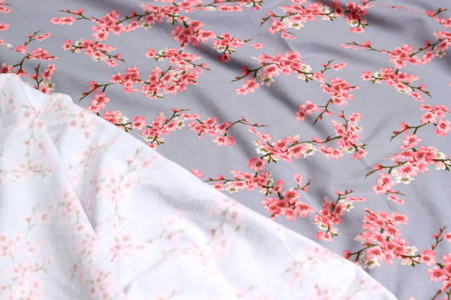 Bio-Sweat - Cherry Blossom rauchblau designed by Poppy Bio-Sweat Cherry Blossom in grau von VERHEES TEXTILES