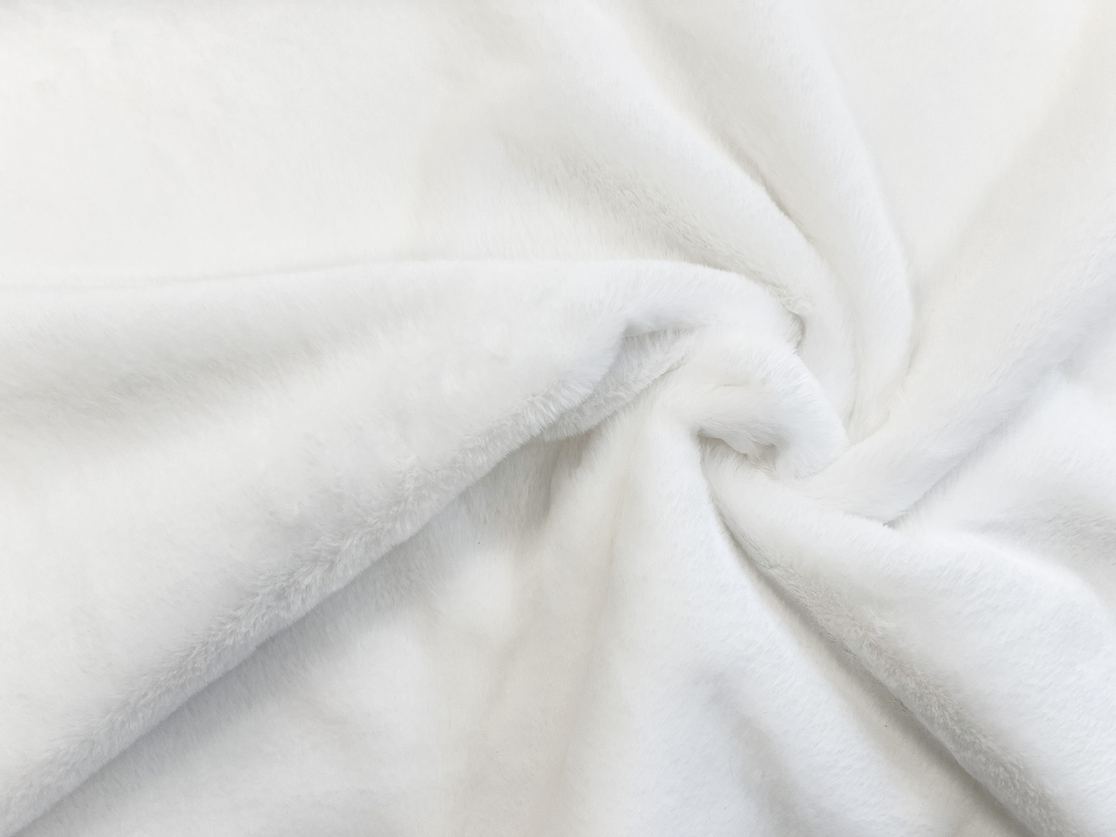Kuschelstoff - Pelo Corto - weiß Kuschelstoff - Pelo Corto - weiß