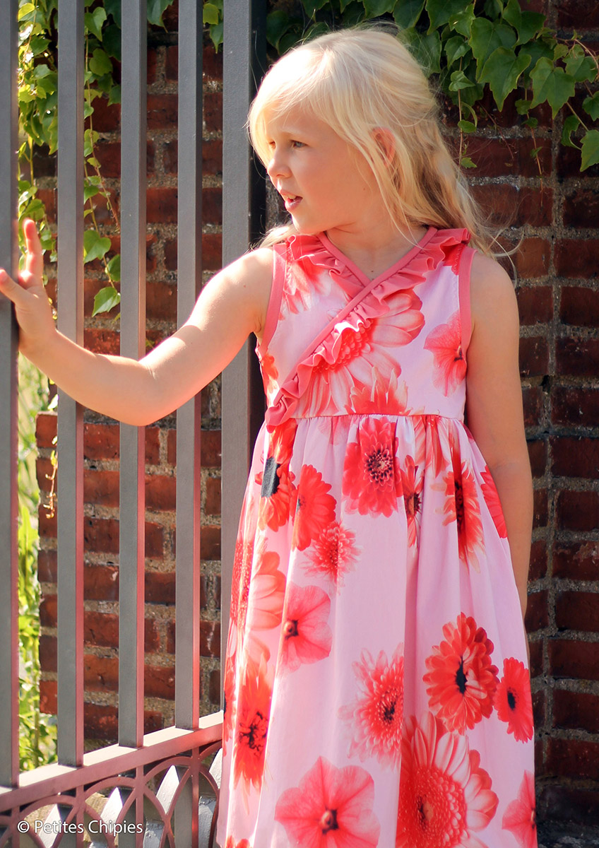 Baumwollstoff Satin Tinted Flowers by Cherry Picking - Swafing - rot Baumwollstoff Satin Tinted Flowers by Cherry Picking - Swafing - rot