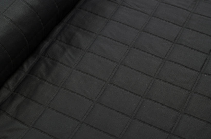 Stepp - Jackenstoff aus Stepp in schwarz von Hilco  Stepp - Jackenstoff aus Stepp in schwarz von Hilco