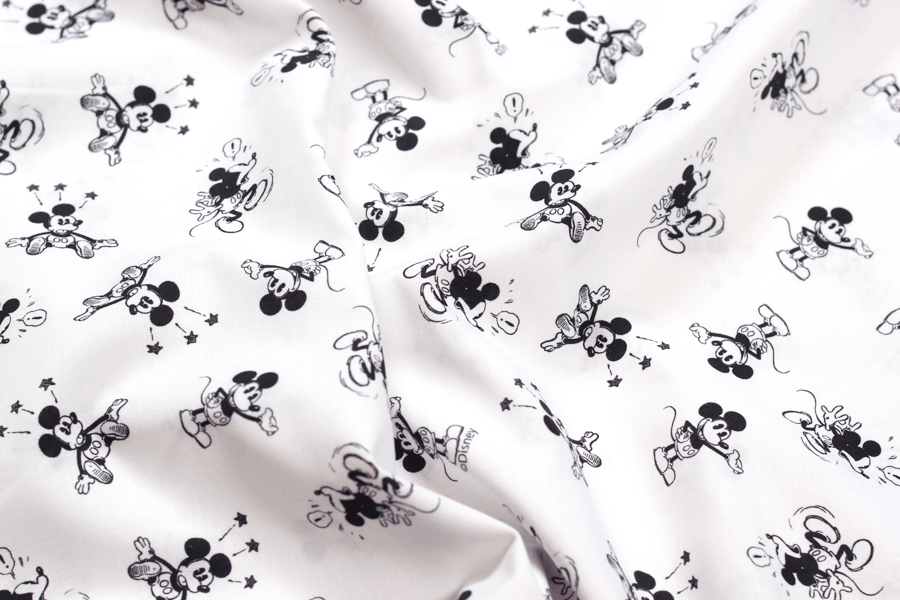 Baumwolle mit Mickey Mouse Design in schwarz weiß Baumwolle mit Mickey Mouse Design in schwarz weiß