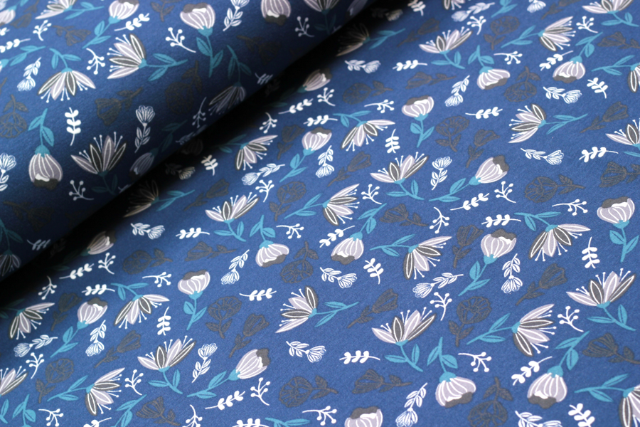 Alpenfleece - "Flower Mix" in blau | S&W Stoffe Alpenfleece mit Blumen in blau | S&W Stoffe