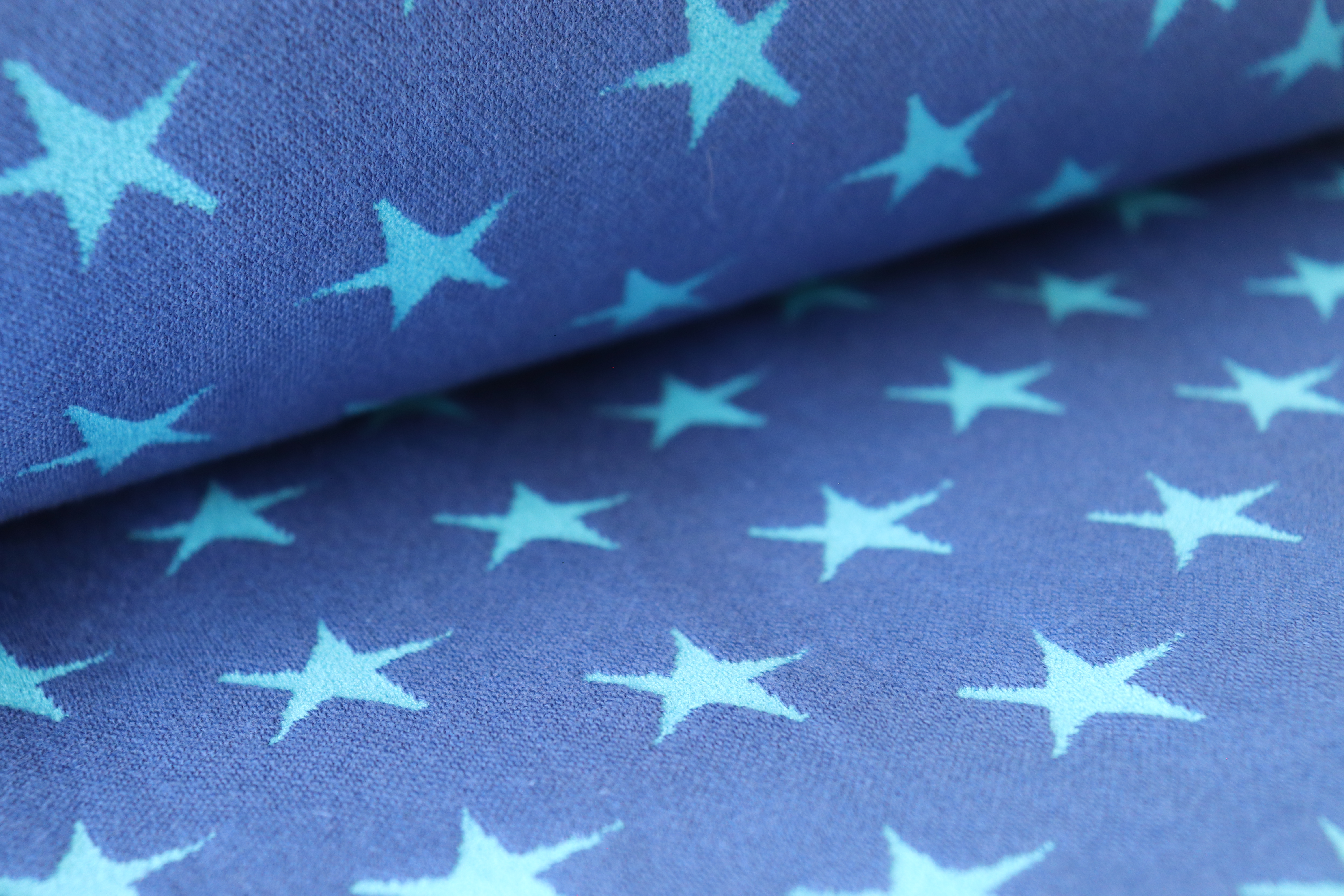 Bündchen - in blau / türkis mit Sterne