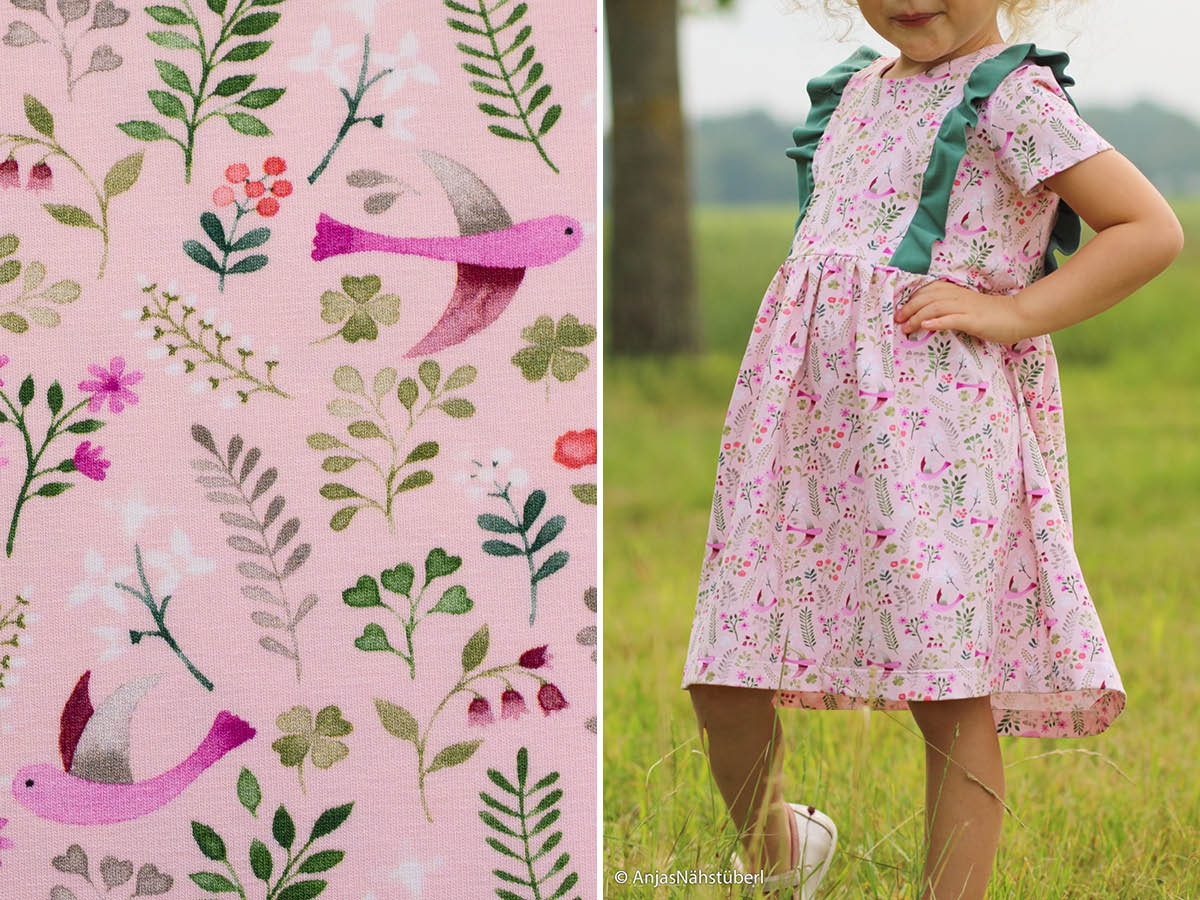 Jersey Little Spring mit Vögeln und Blättern von Swafing in rosa Jersey Little Spring mit Vögeln und Blättern von Swafing in rosa